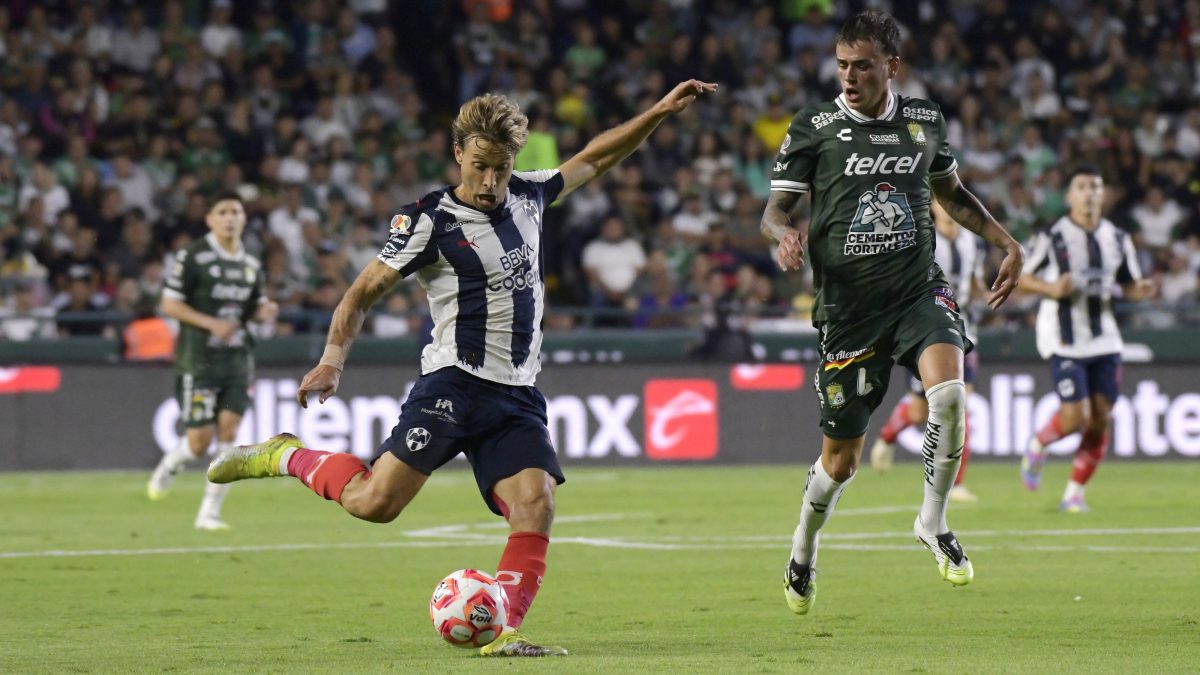 Monterrey golea a León y sigue acechando liderato de la Liga MX