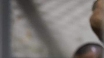 El Salvador fue aplaudido , ya que la violencia de pandillas se mantuvo "en un mínimo histórico".