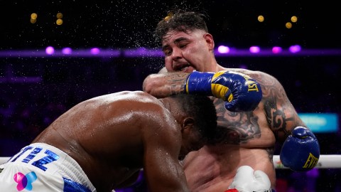 Andy Ruiz cree que Jake Paul puede le daría pelea a Joshua.