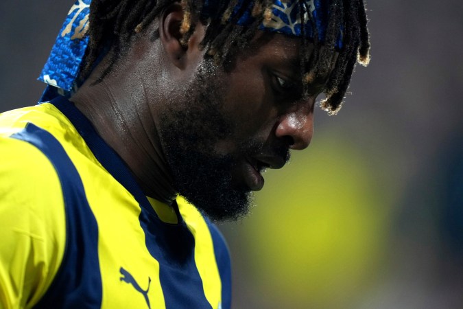 Allan Saint-Maximin es nuevo refuerzo del Club América.