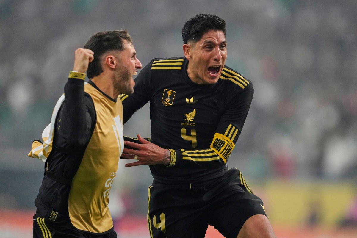 Edson Álvarez se pone a un paso de firmar con el Fenerbahçe