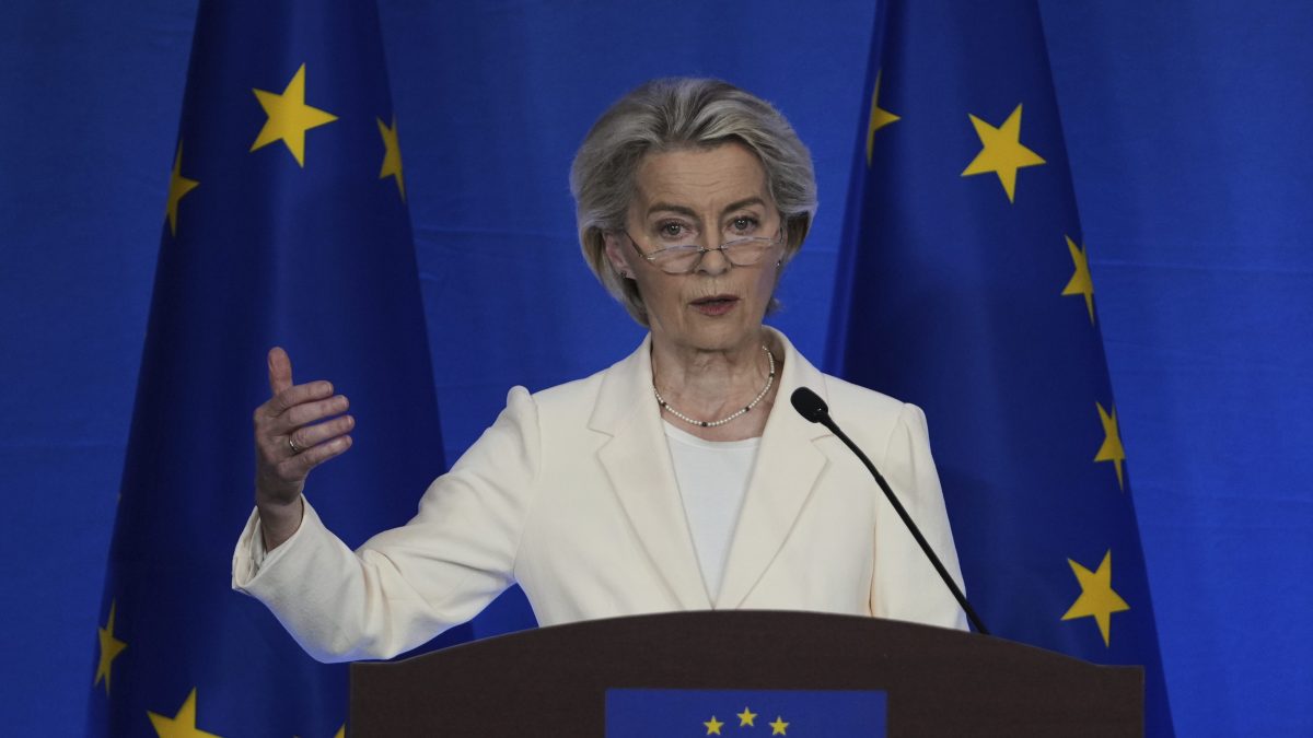 Líderes europeos "dispuestos a colaborar" en cumbre trilateral con Zelensky, Trump y Putin