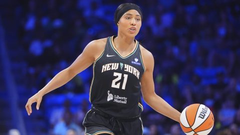 Jugadoras de la WNBA exigen más seguridad tras interrupciones de juegos por juguetes sexuales en la cancha