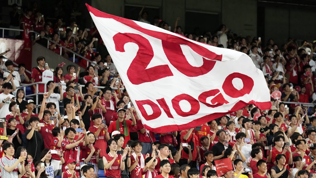 Así fue el emotivo homenaje del Liverpool a Diogo Jota en su regreso a Anfield Road [Video]