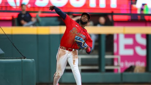 Jurickson Profar durante una jugada a la defensiva ante Miami Marlins.