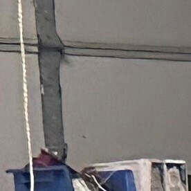 Darryle Dowell habla durante una reunión de funcionarios municipales que consideran acuerdos para convertir una prisión cerrada en un centro de detención de inmigrantes el martes 12 de agosto de 2025 en Mason, Tennessee.