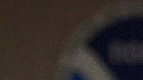 Jamie Rhome, subdirector del Centro Nacional de Huracanes, monitorea la trayectoria de la tormenta tropical Erin.