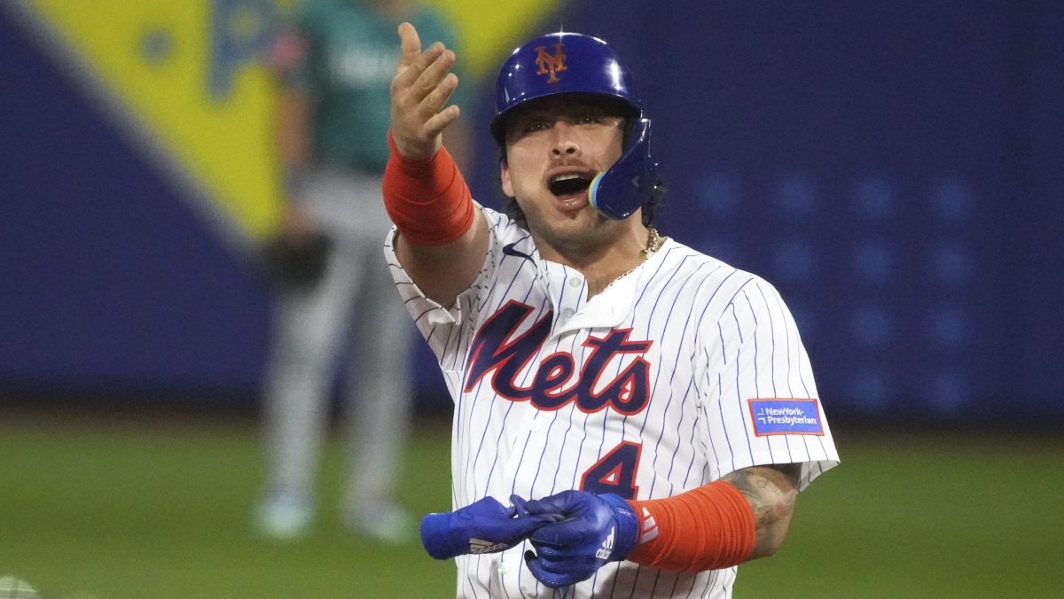 Mets: Venezolano Francisco Álvarez sufre fractura en el meñique por pelotazo en juego de rehabilitación