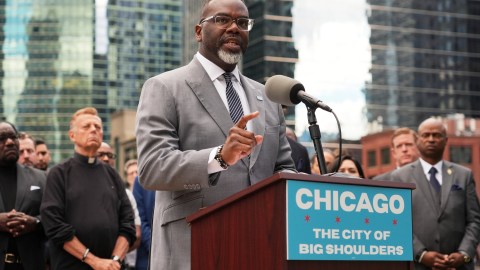 Alcalde de Chicago, Brandon Johnson
