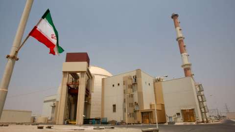 Buscan evitar que Irán desarrolle un arma nuclear.