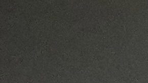 Aaron Judge es felicitado por sus compañeros tras batear un jonrón ante Chicago White Sox.