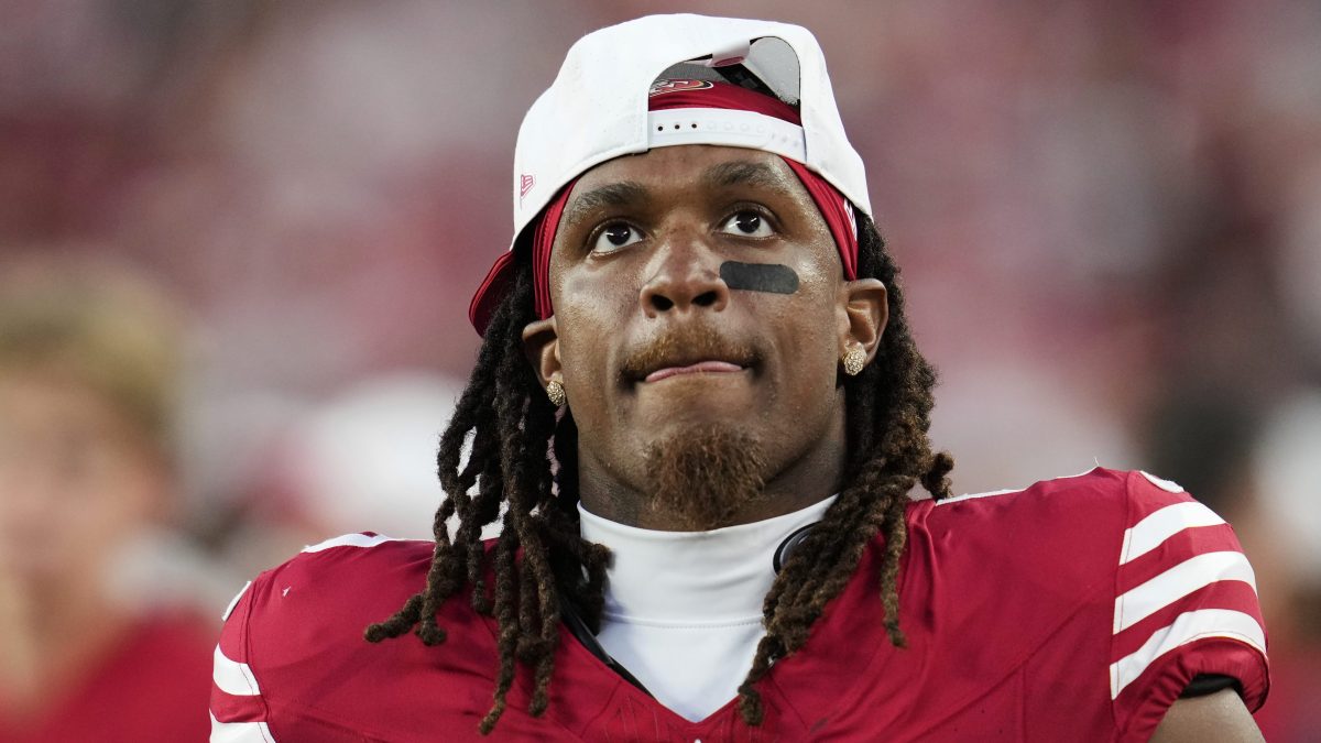 NFL suspende tres partidos a la estrella Demarcus Robinson por violar política de abuso de sustancias