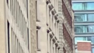 Retratos de inmigrantes en NYC se tomaron el icónico Flatiron Building, en la calle 23