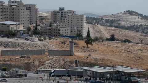 La Autoridad Palestina, que administra parcialmente Cisjordania, condenó rápidamente la medida.
