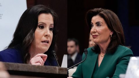 Hochul dijo que los recortes a Medicaid dejarán a 1.5 millones de neoyorquinos sin seguro y por ende empeorara la calidad y el acceso a la atención médica.