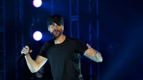 Enrique Iglesias.