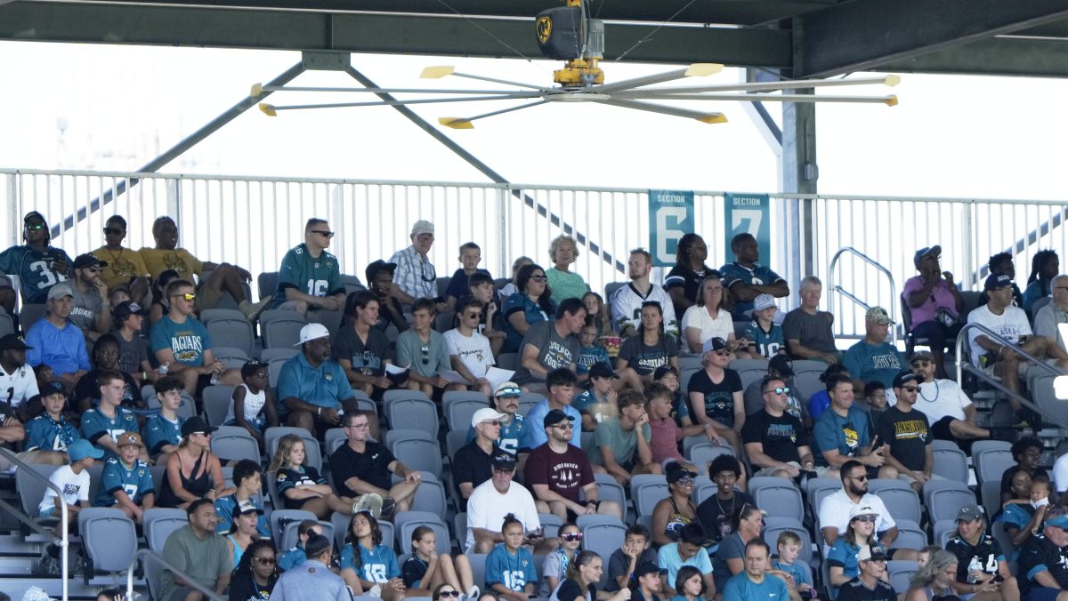 Fans de Jacksonville Jaguars y New Orleans Saints protagonizaron violenta pelea en partido de pretemporada