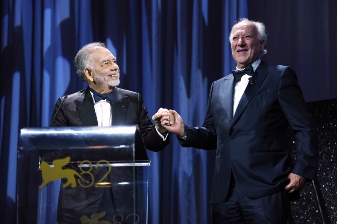 Francis Ford Coppola entregó el premio a su amigo y colega.