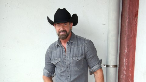 Gabriel Soto.