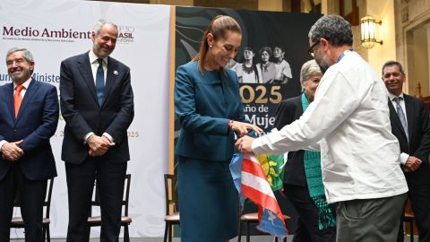 Arturo Massol y Claudia Sheinbaum en Ciudad de México