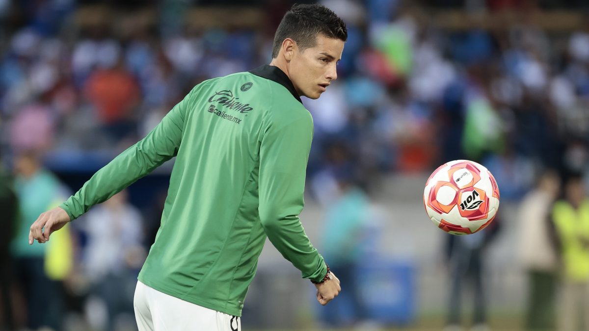 James Rodríguez lanzó el primer pitcheo en partido de New York Mets