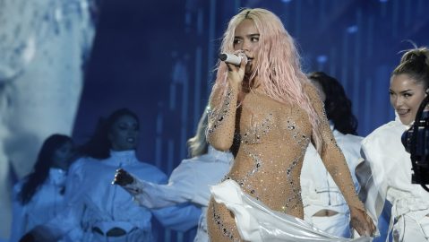 Karol G durante una presentación de su tour "Mañana Sera Bonito" en Ciudad de México.