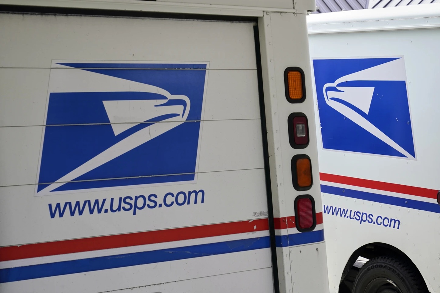 Los servicios postales europeos suspenden el envío de paquetes a EE.UU. por los aranceles de importación