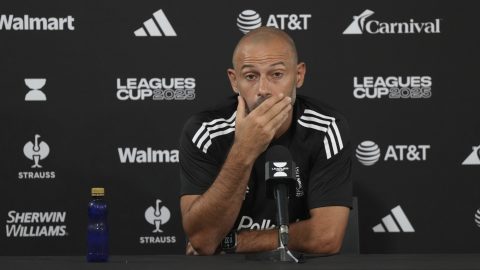 Javier Mascherano en rueda de prensa.