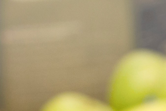 Las frutas cítricas como la naranja son bajas en carbohidratos y ricas en fibras y vitamina C.
