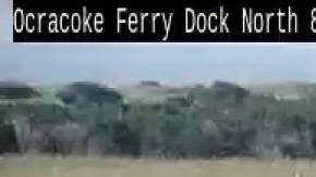 Evacuación de vehículos en North Carolina por huracán Erin.