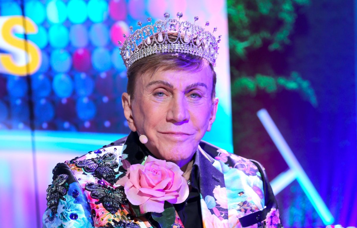 Osmel Sousa se disculpa con María Gabriela Isler por decir que le regalaron la corona del Miss Universo