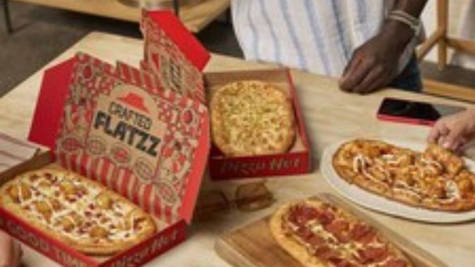 La línea de pizzas Crafted Flatzz ofrece sabores intensos.