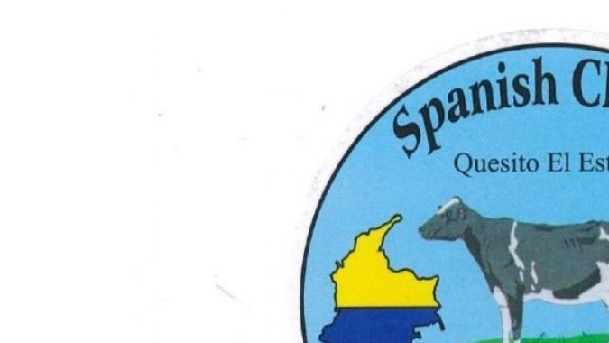 Todos los productos llevan una etiqueta azul identificada con la marca Queso Español (Quesito Colombiano).