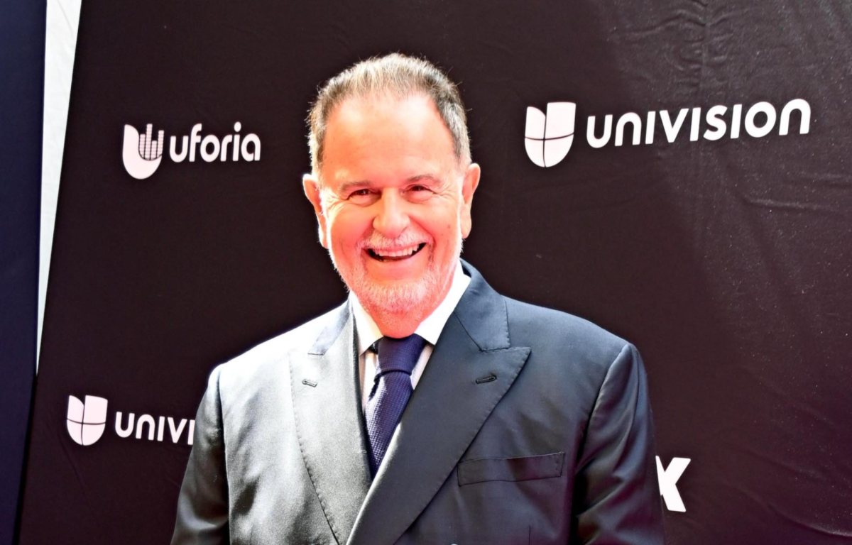 Raúl de Molina dice que a Christian Nodal le perjudica cantar con Pepe Aguilar