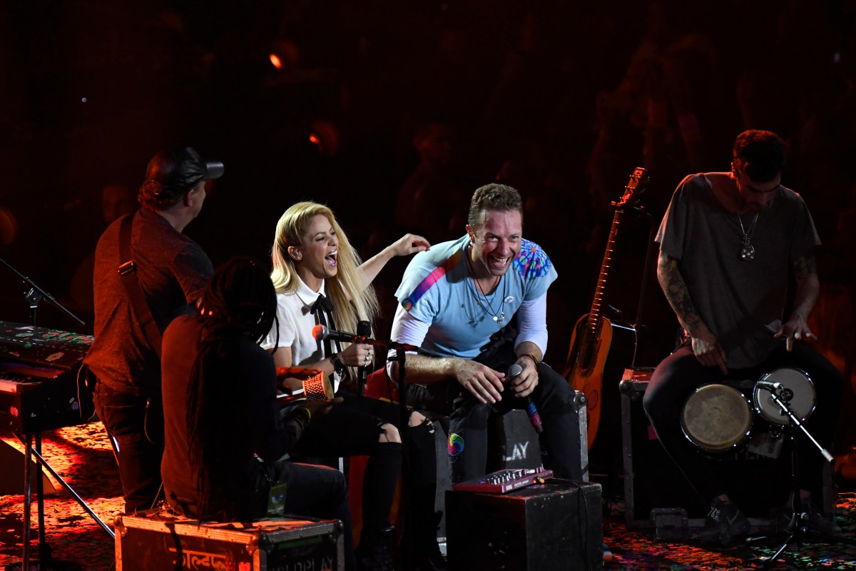 Shakira le dedicó 'Antología' a Chris Martin en pleno concierto