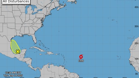 Tormenta tropical Erin se acerca a Puerto Rico
