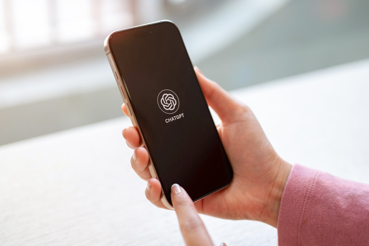 ¿ChatGPT puede prestar dinero? Así responde la IA cuando le pides ayuda económica