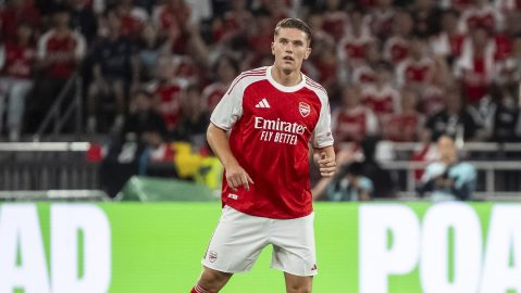 Viktor Gyökeres durante un amistoso con el Arsenal.