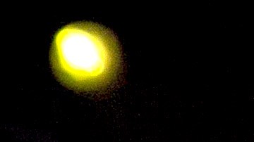 El público reconoció con una ovación el profesionalismo de Jorge Hernández.