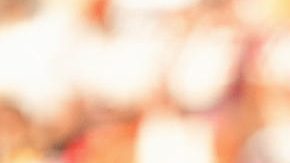 El centrocampista del Rayo Isi Palazón (2d) celebra junto a sus compañeros tras anotar el tercer gol de su equipo durante el partido de la primera jornada de LaLiga ente Girona CF y Rayo Vallecano.