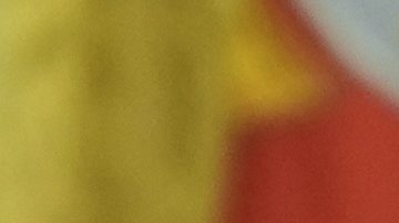 Donald Trump sostiene la Copa del Mundo.