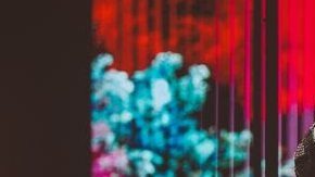 El famoso cantante colombiano trae su gira "201" a la ciudad.