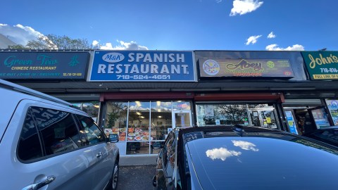 En el Mes de la Herencia Hispana crece llamado a que se compre más en negocios latinos en NYC