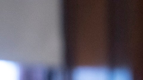 La concejal Sandy Nurse, propulsora de esta legislación asegura que la Ciudad empieza a poner muros a los propietarios abusivos.
