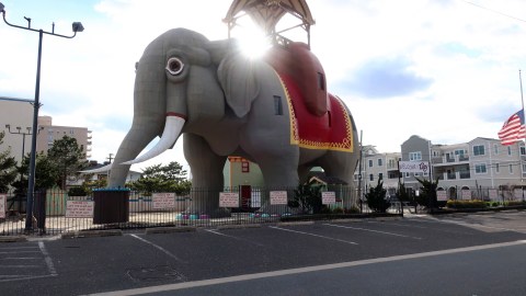 En esta foto de archivo, el Monumento Histórico Nacional Lucy la Elefante en Margate, Nueva Jersey.