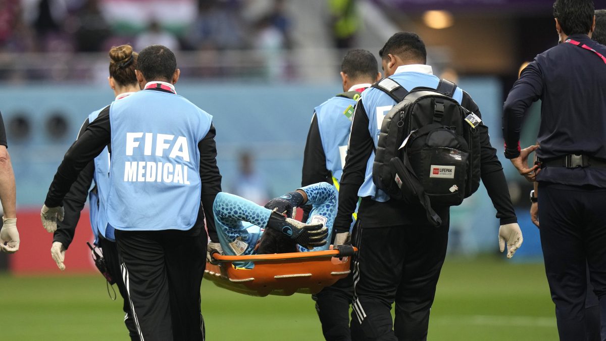 Histórico arquero Patricio Toledo sufrió un infarto en pleno partido de leyendas en Chile