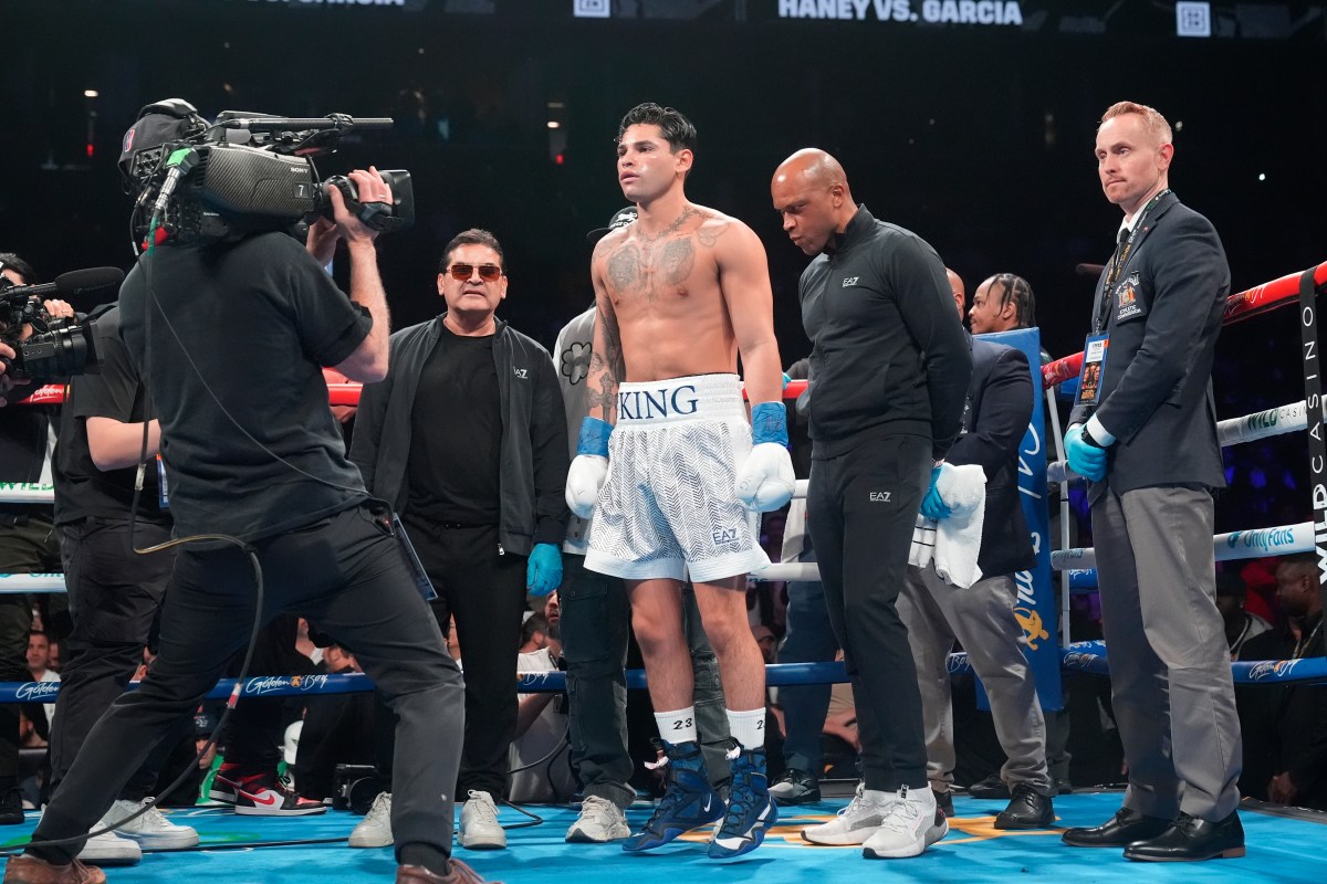 Ryan García no cree que Crawford pueda dañar al Canelo Álvarez
