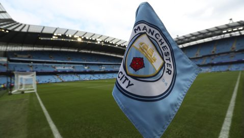 Manchester City sale triunfador en la batalla con la Premier League por los contratos de patrocinio