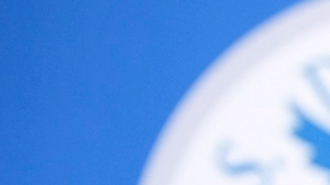 La secretaria de Seguridad, Kristi Noem, amplió facultades de aplicación de la ley a USCIS.