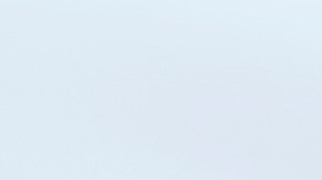 Trump se burló en línea y aseguró que la prohibición de 2021 era "ilegal", pero no lo era, y la disputa era un caso civil, no penal.